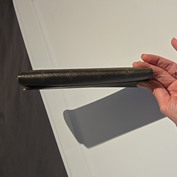 LV long wallet - Picture 11 of 16